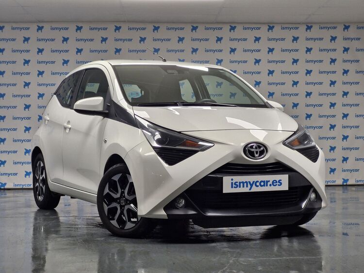 Toyota Aygo x-play foto miniatura