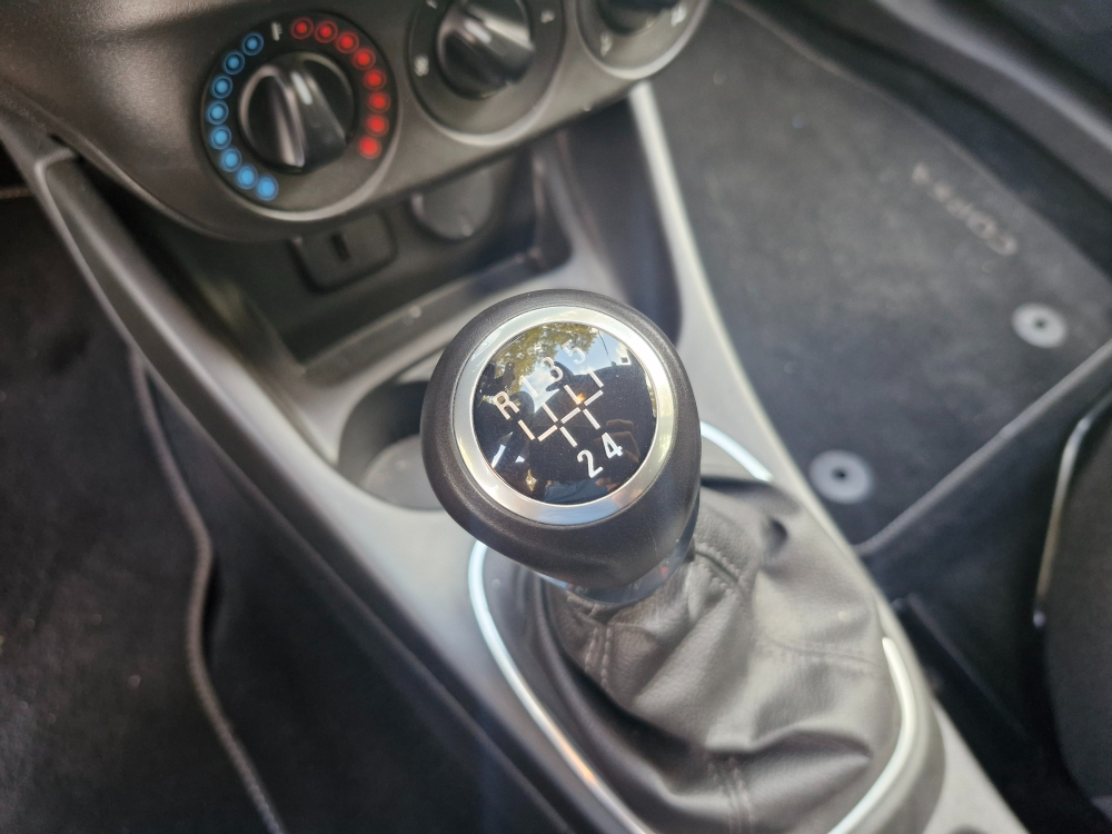 Opel Corsa Design LINE foto 15