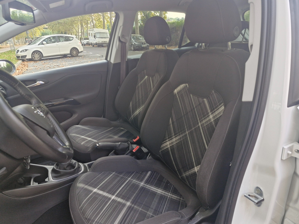 Opel Corsa Design LINE foto 19