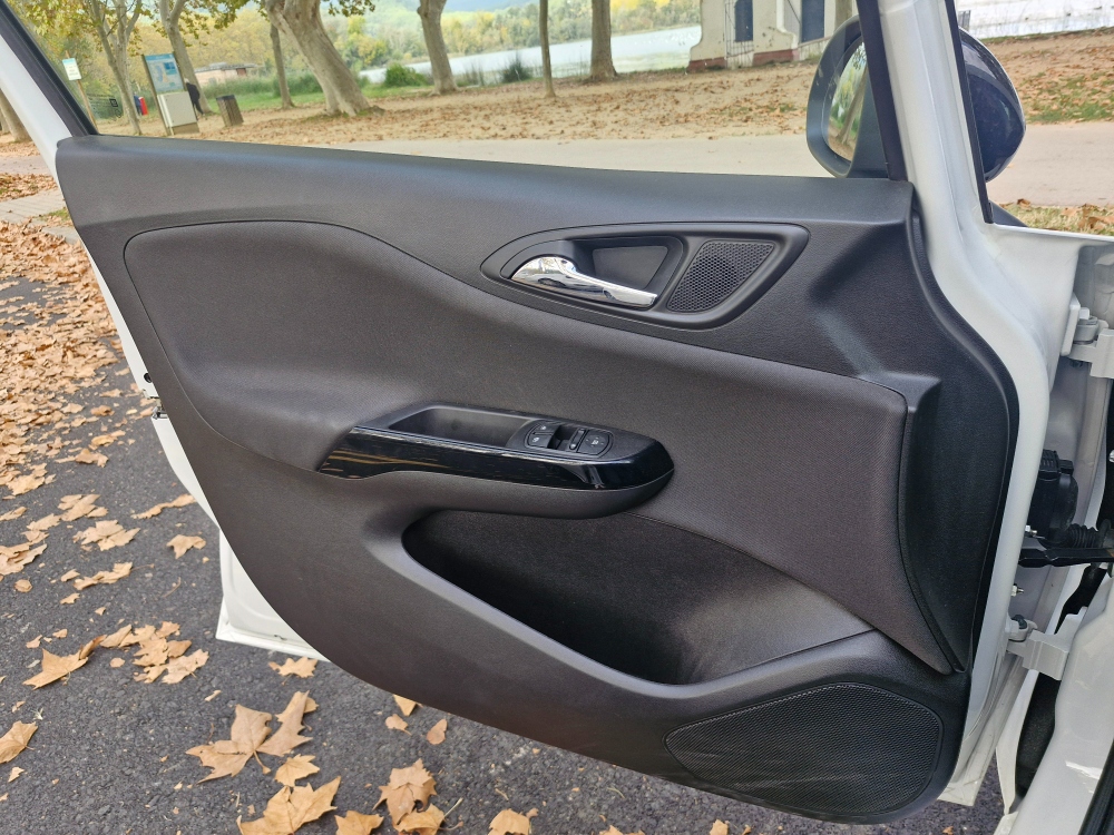 Opel Corsa Design LINE foto 20