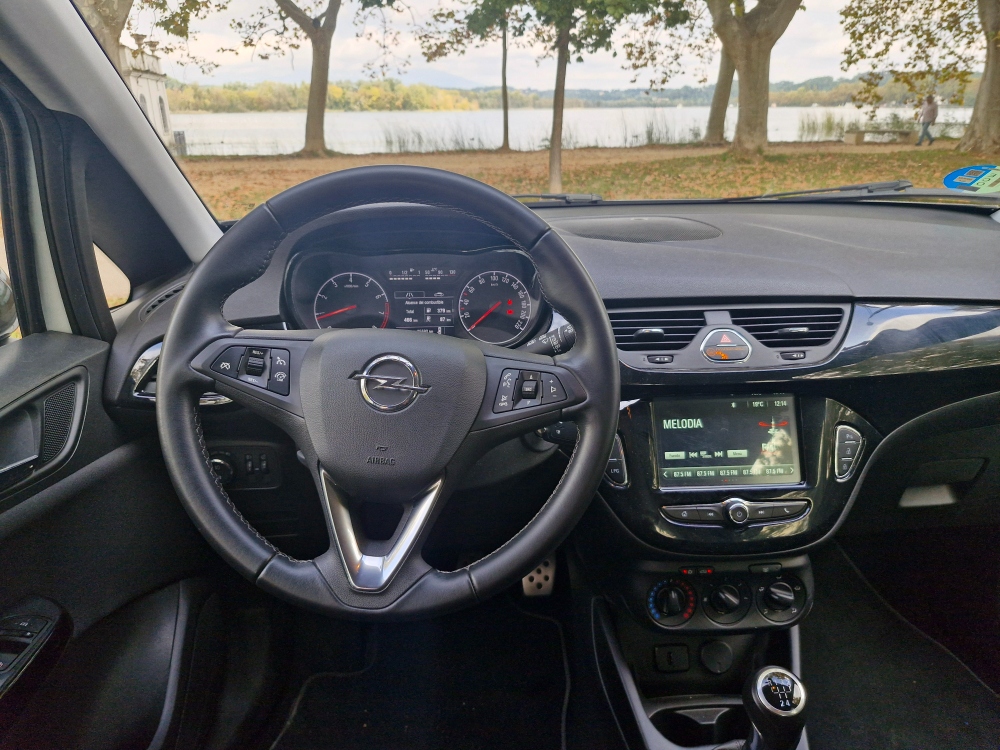 Opel Corsa Design LINE foto 9