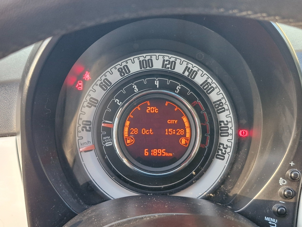 FIAT 500 LOUNGE foto 11