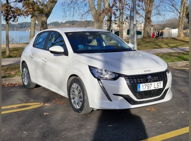 Peugeot - 208